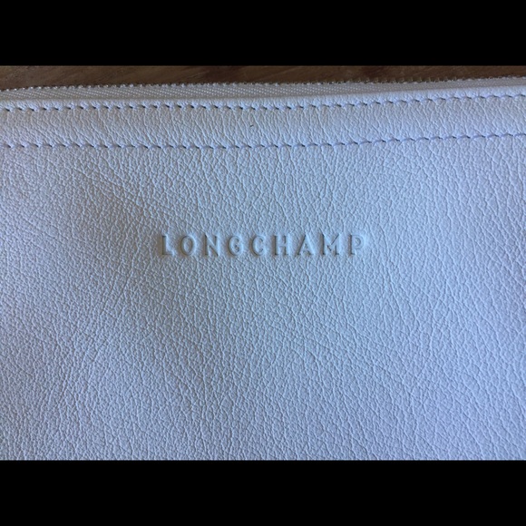 Longchamp flat wallet-wristlet New - Picture 2 of 4